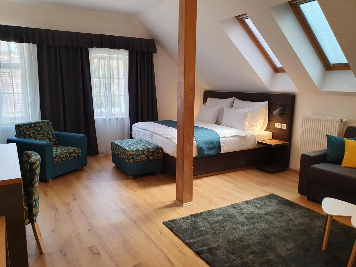 Hotel Kortus Jetřichovice Extérieur photo